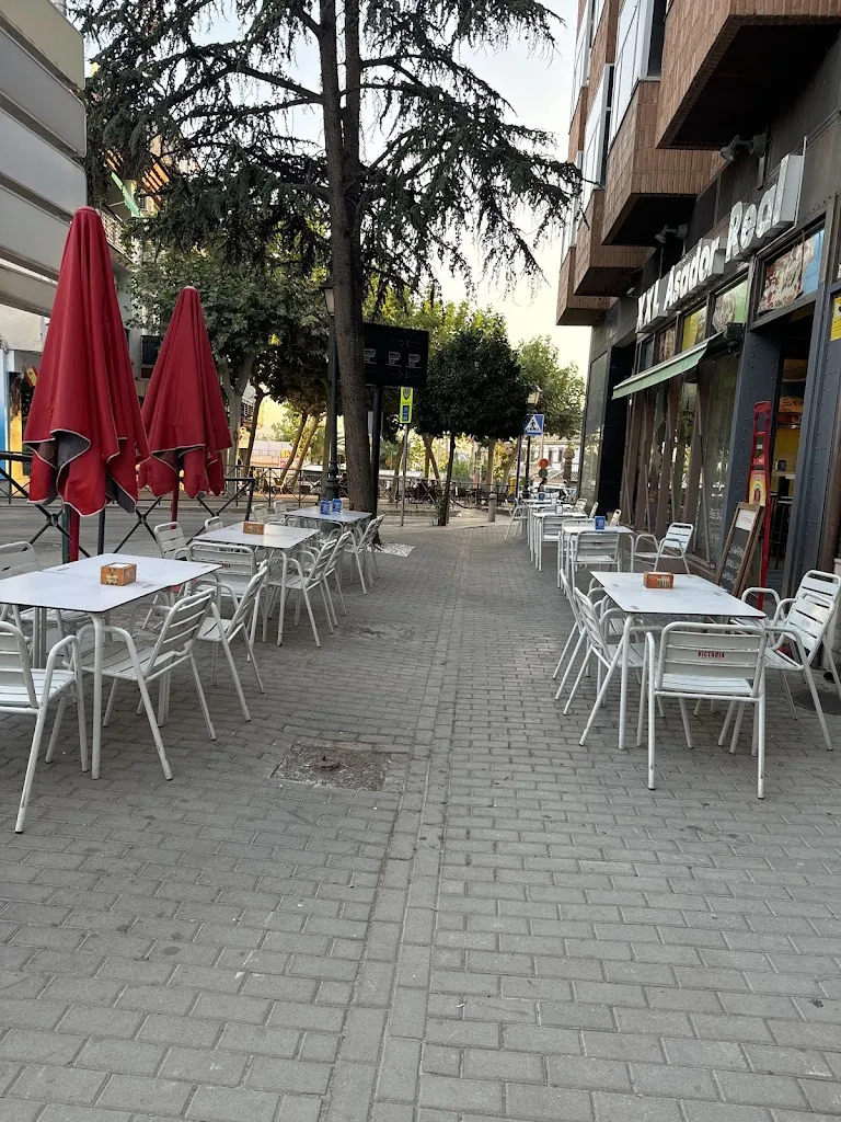 XXL Asador Real restaurant in Huétor Vega