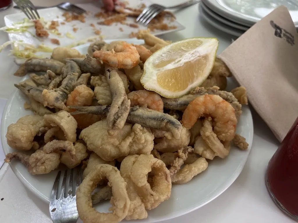 Doña Juana PESCAÍTO_Huétor Vega_slider_image_3