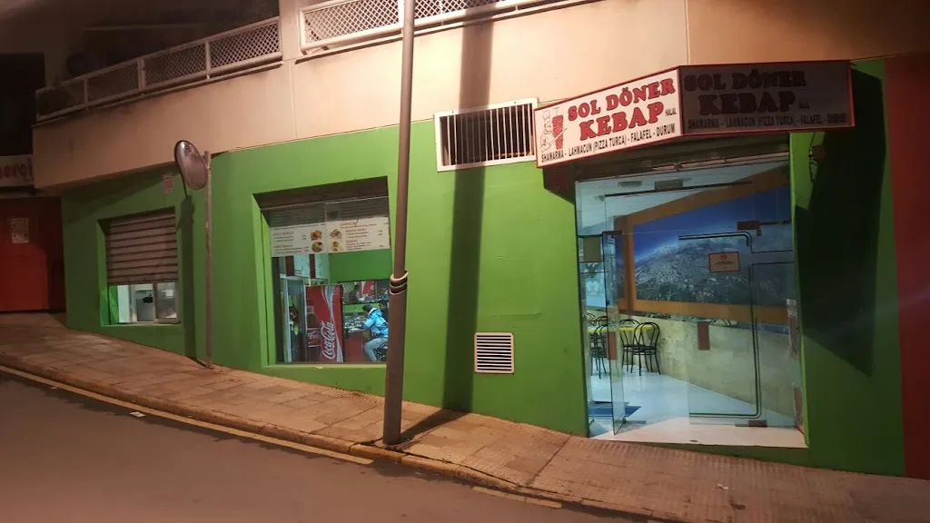 EL KEBAB DE ALI (plaza de la cañadilla restaurant in Huétor Vega