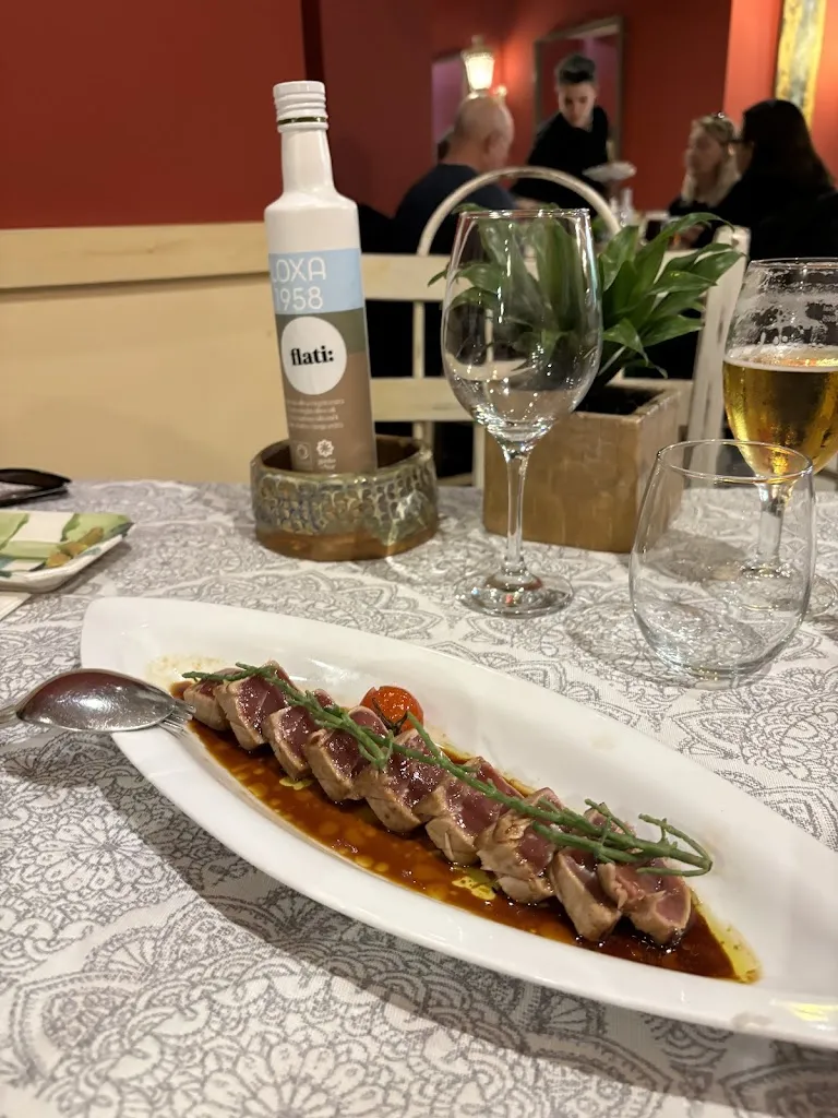 peter molloy_Restaurante Flati_Loja_review