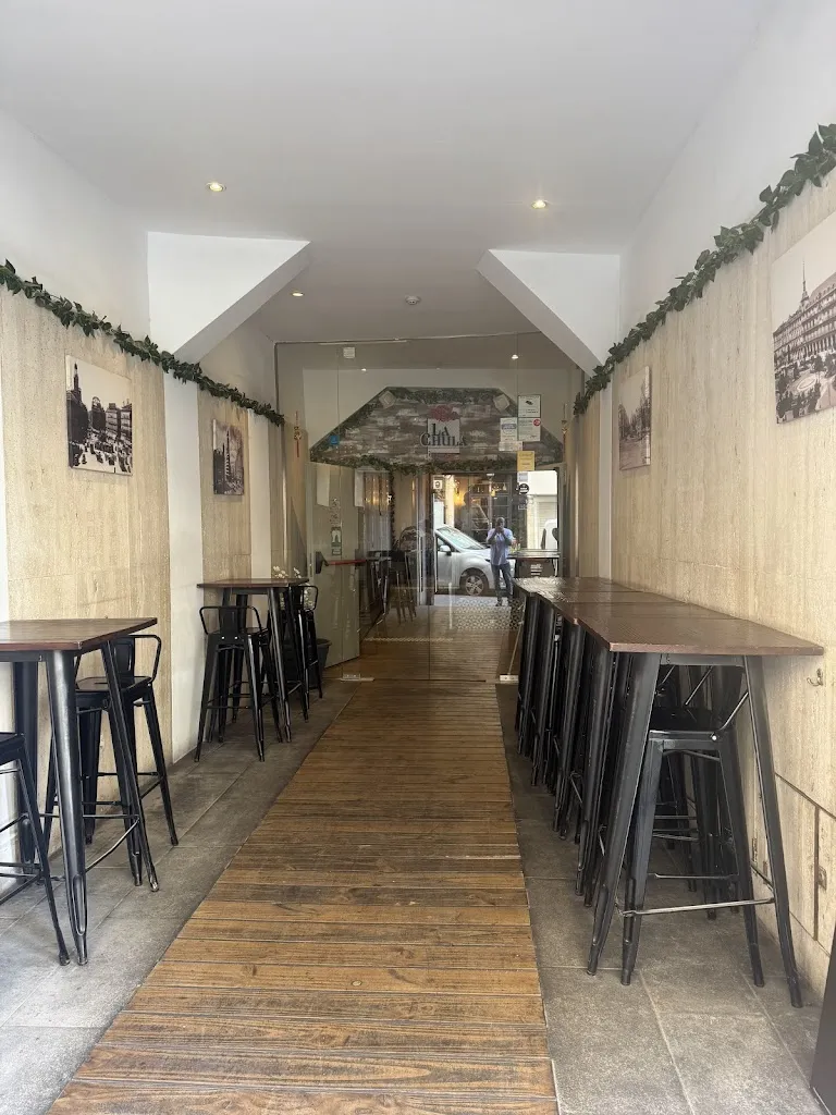 La Chula_Marchal_slider_image_3