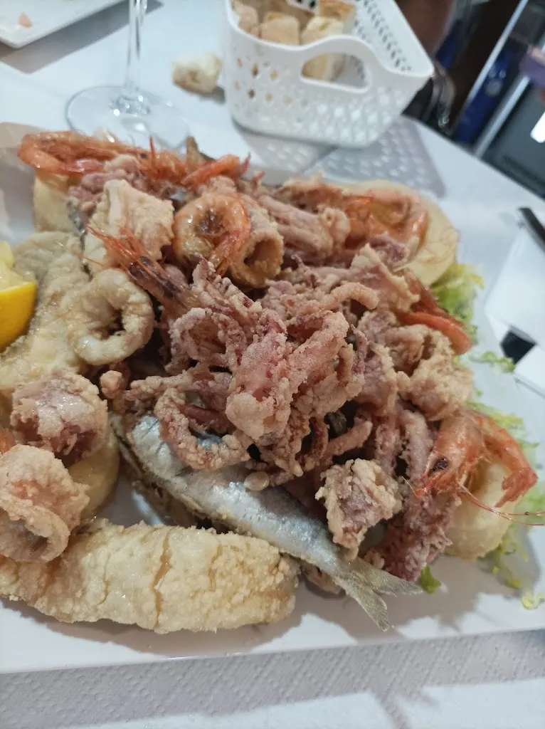 Café Bar LAS NIEVES_Malahá La_slider_image_2