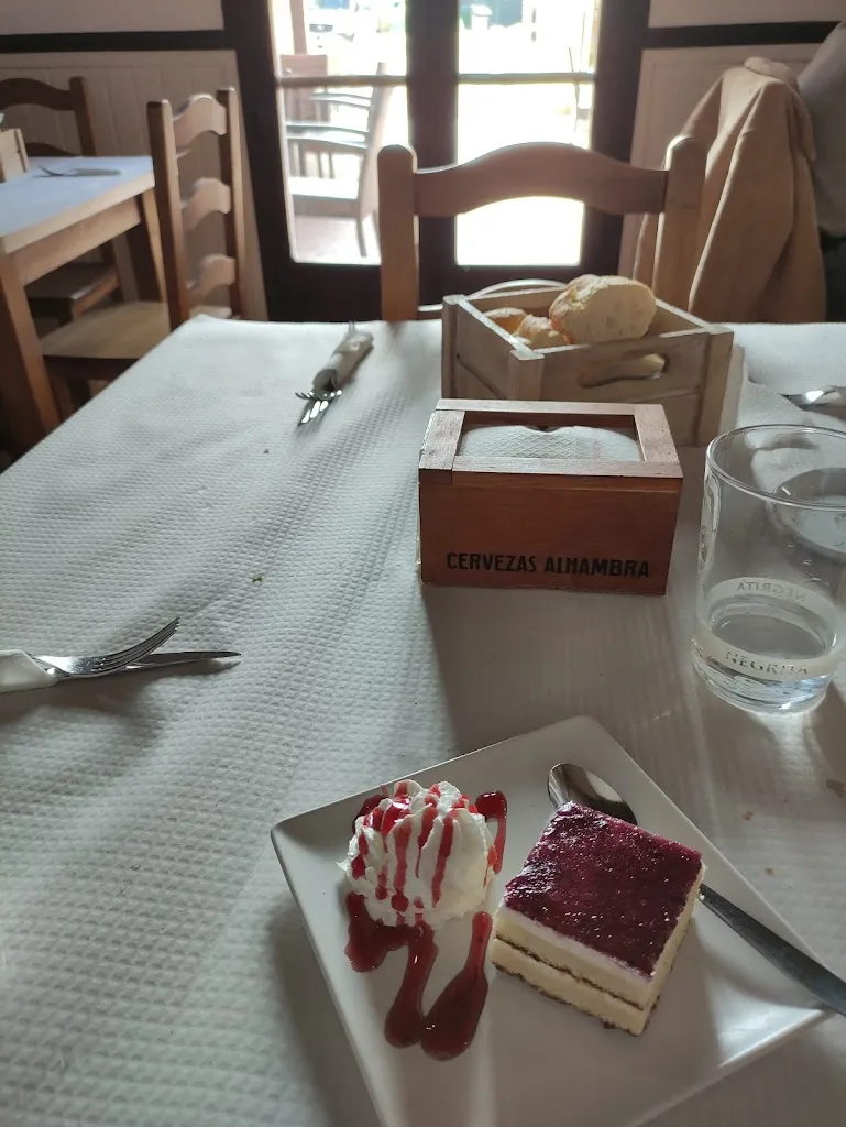 Menu_Restaurante el santo_Malahá La_image_4