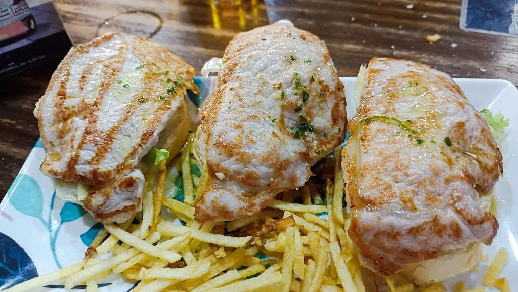 pepa bero_Tapería Kiwi_Montejicar_recensione