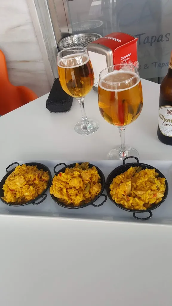 Menu_Cafe Bar Escaparate (Copas & Tapas )_Montejicar_image_1