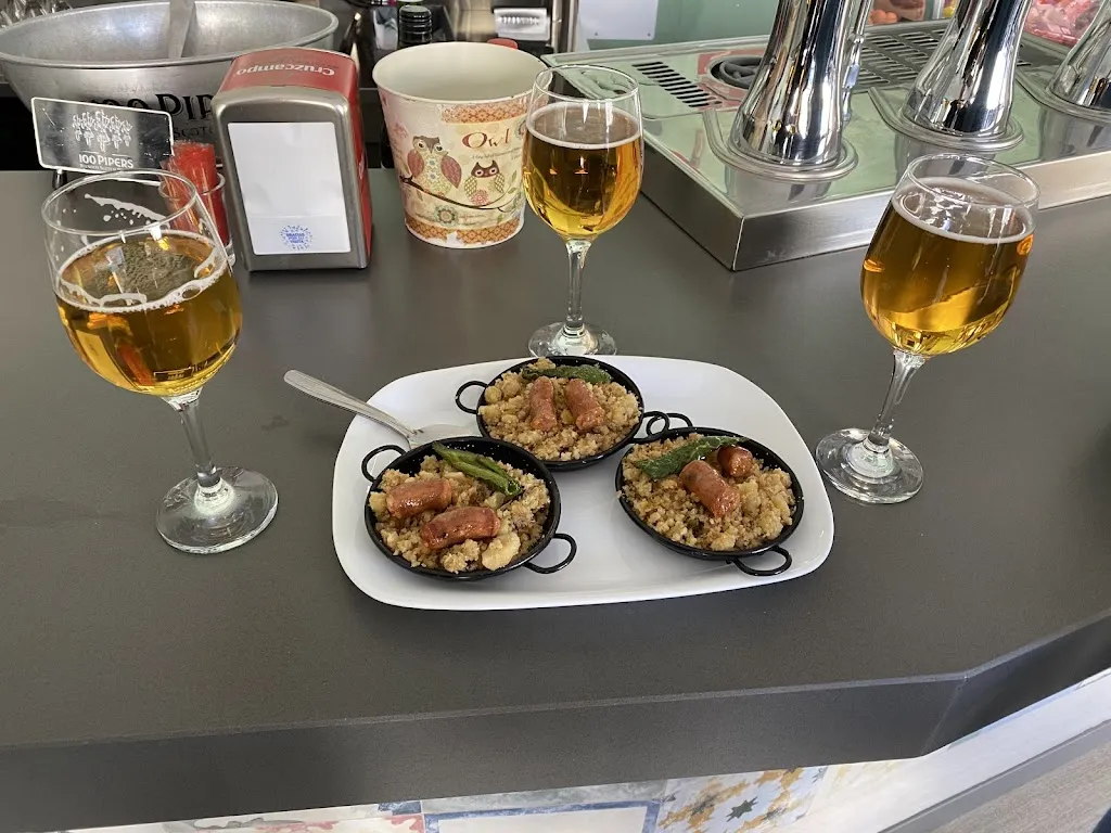 Agustin Perez Lopez_Cafe Bar Escaparate (Copas & Tapas )_Montejicar_review