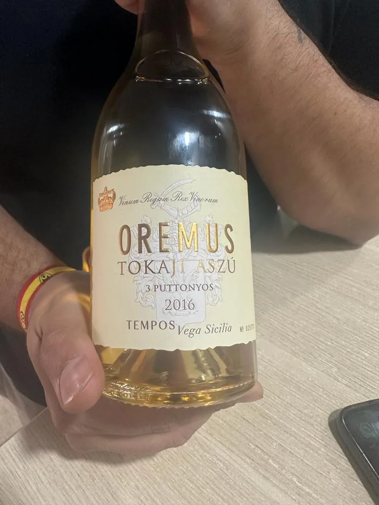 Menu_Restaurante Borneo Plaza. “Cocina de producto”._Maracena_image_9