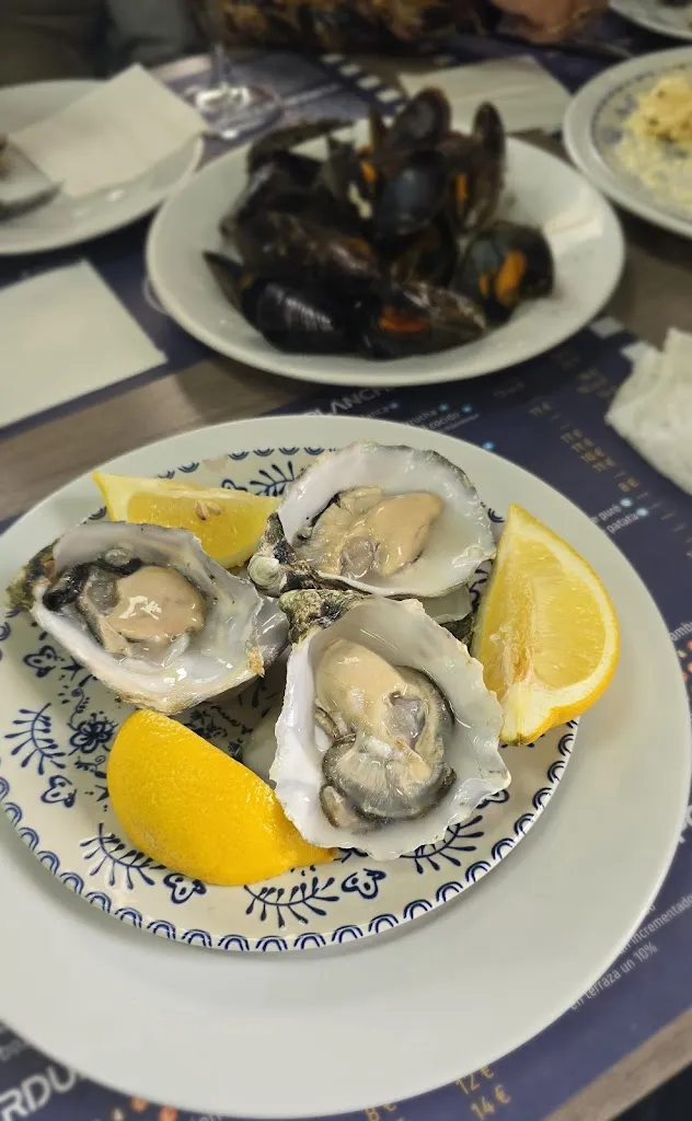 Freiduría Santa Mónica_Maracena_slider_image_3