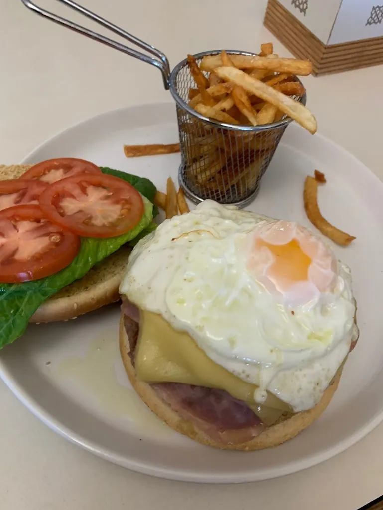 Ignacia Diaz_Meson Ballesteros_Maracena_review