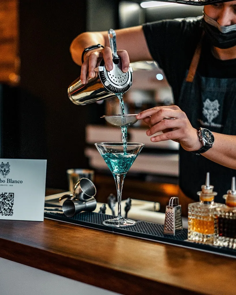 El Lobo Blanco_Alicante/Alacant_slider_image_3