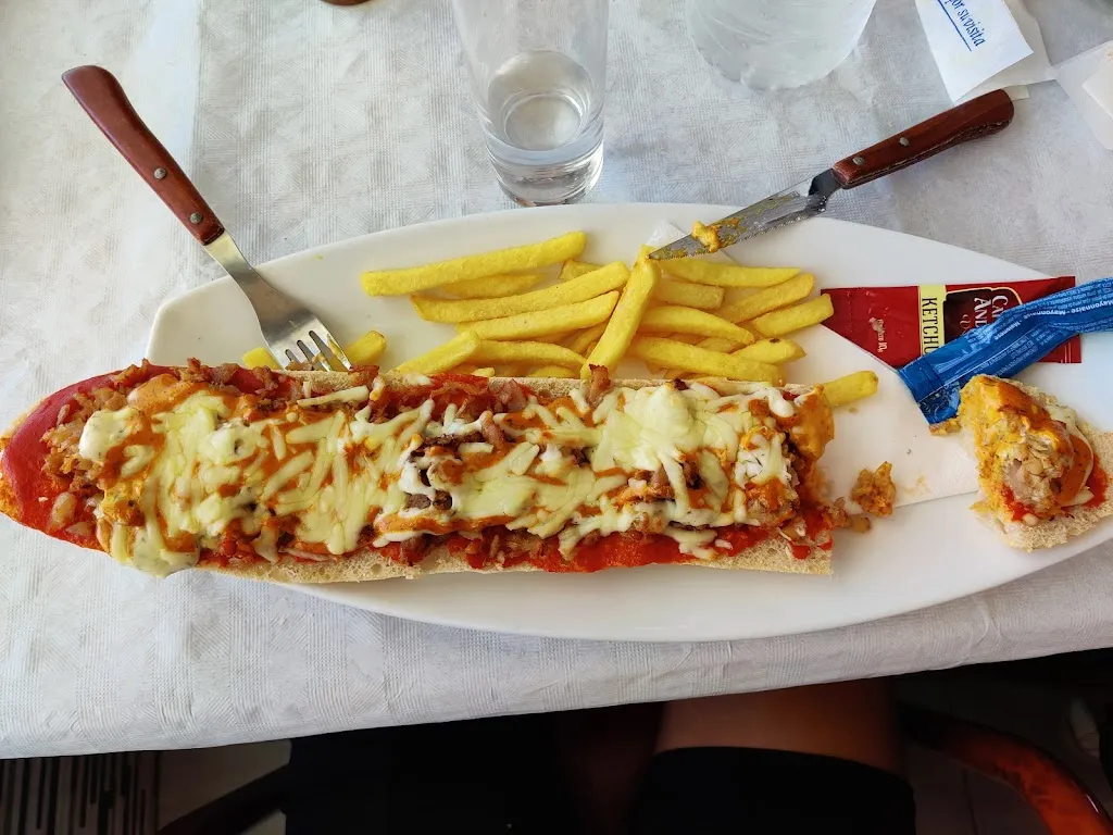 Menu_Bar kuwait_Moraleda de Zafayona_image_5