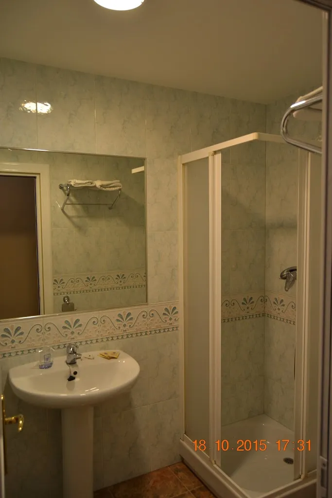 Hotel Restaurante Poniente_Moraleda de Zafayona_slider_image_3