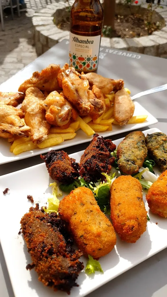 Bar La Plaza_Nigüelas_slider_image_3