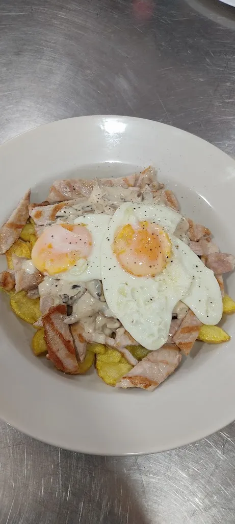 Los canarios restaurant in Montefrío