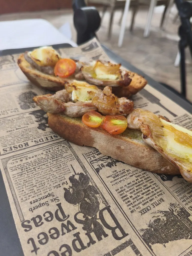 Manolo Mateos_Restaurante Buenavista_Otívar_review