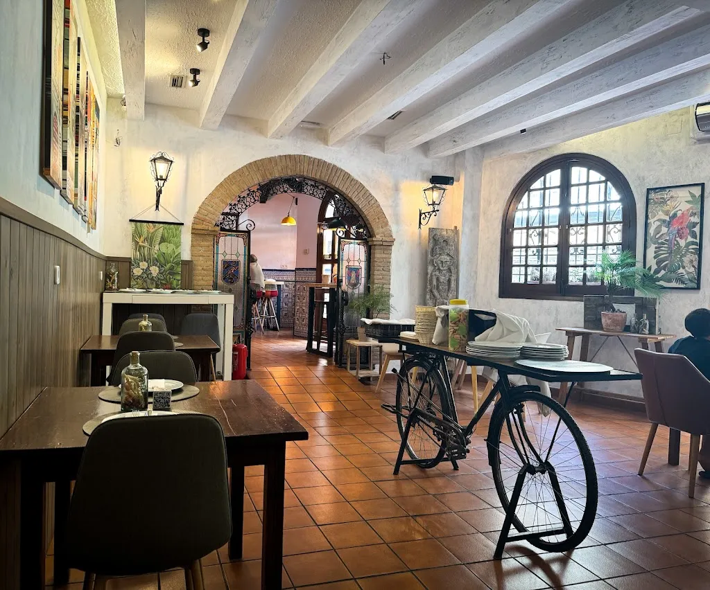 Restaurante Los Faroles Motril restaurant in Motril