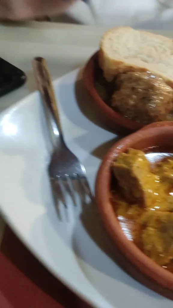 MANOLO MELGUIZO RODRIGUEZ_Restaurante 