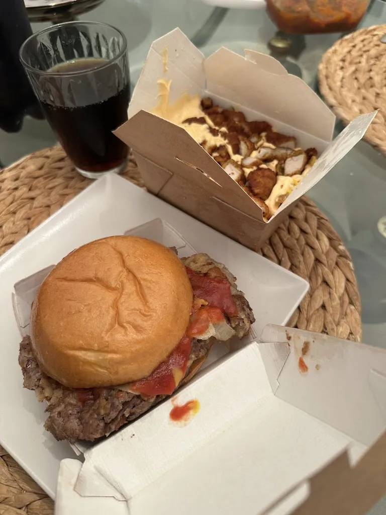 Thom van de Velde_SMASH'D MOTRIL_Motril_review