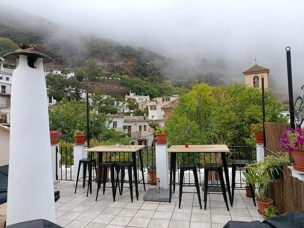 Belezmin_Pampaneira_slider_image_3