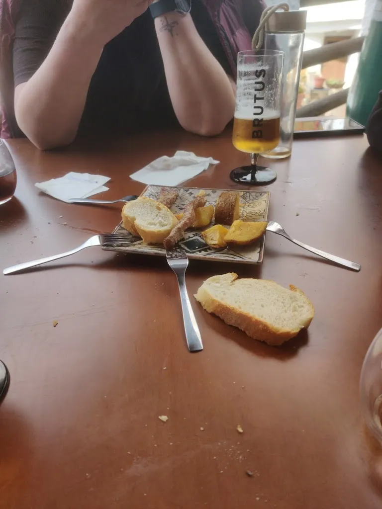 Diego Vicario Yuste_La Chistera Gastro Bar, Restaurante en Pampaneira_Pampaneira_review