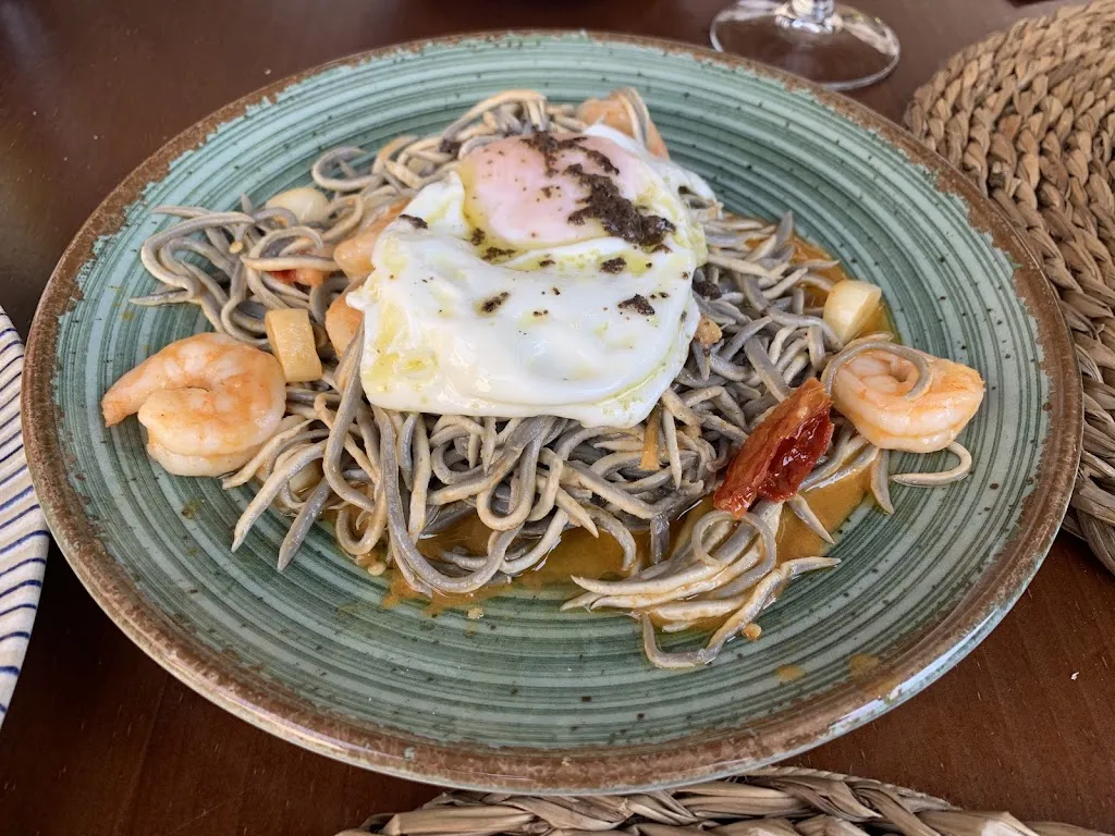 Néstor Méndez Rubiño_La Chistera Gastro Bar, Restaurante en Pampaneira_Pampaneira_review