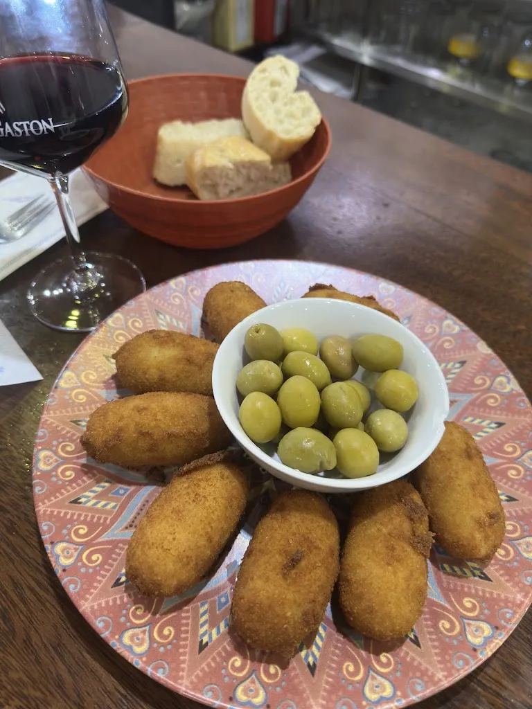 Nany RZ_Mesón Nueva Otura_Otura_review