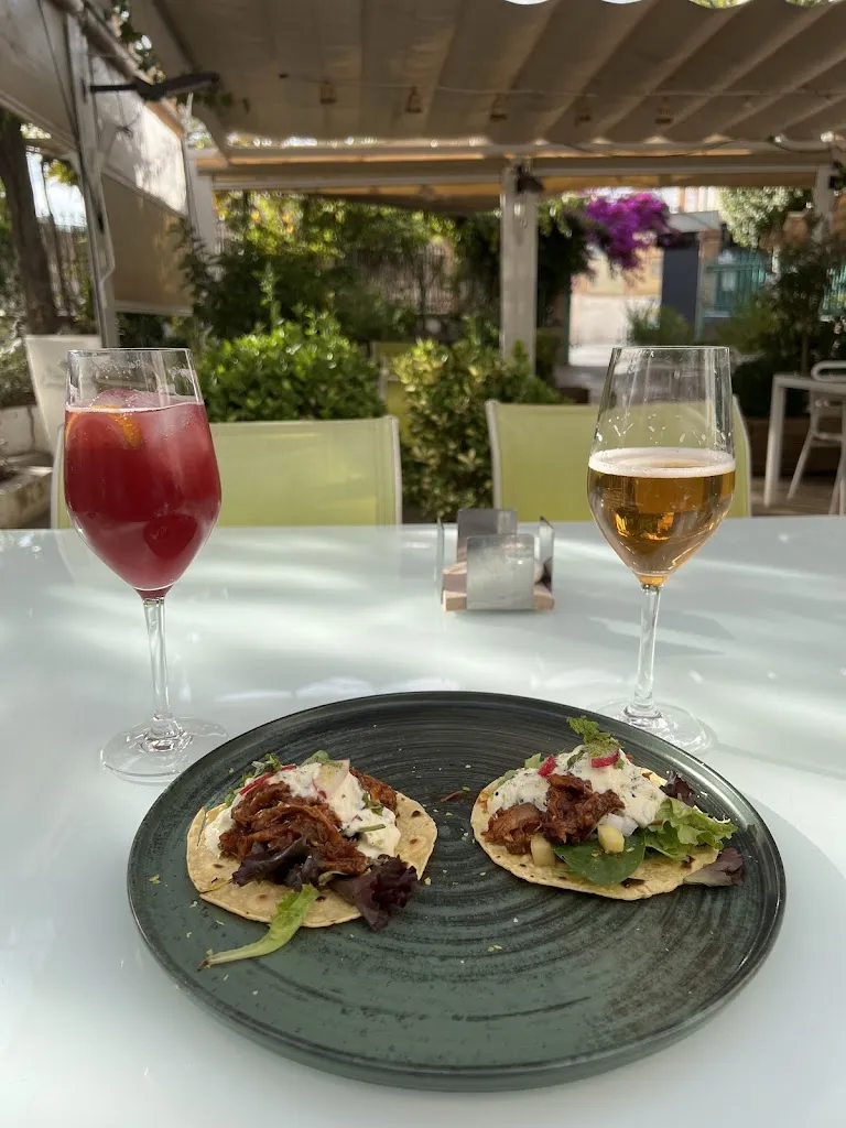 Menu_La Vida es Chula_Otura_image_9