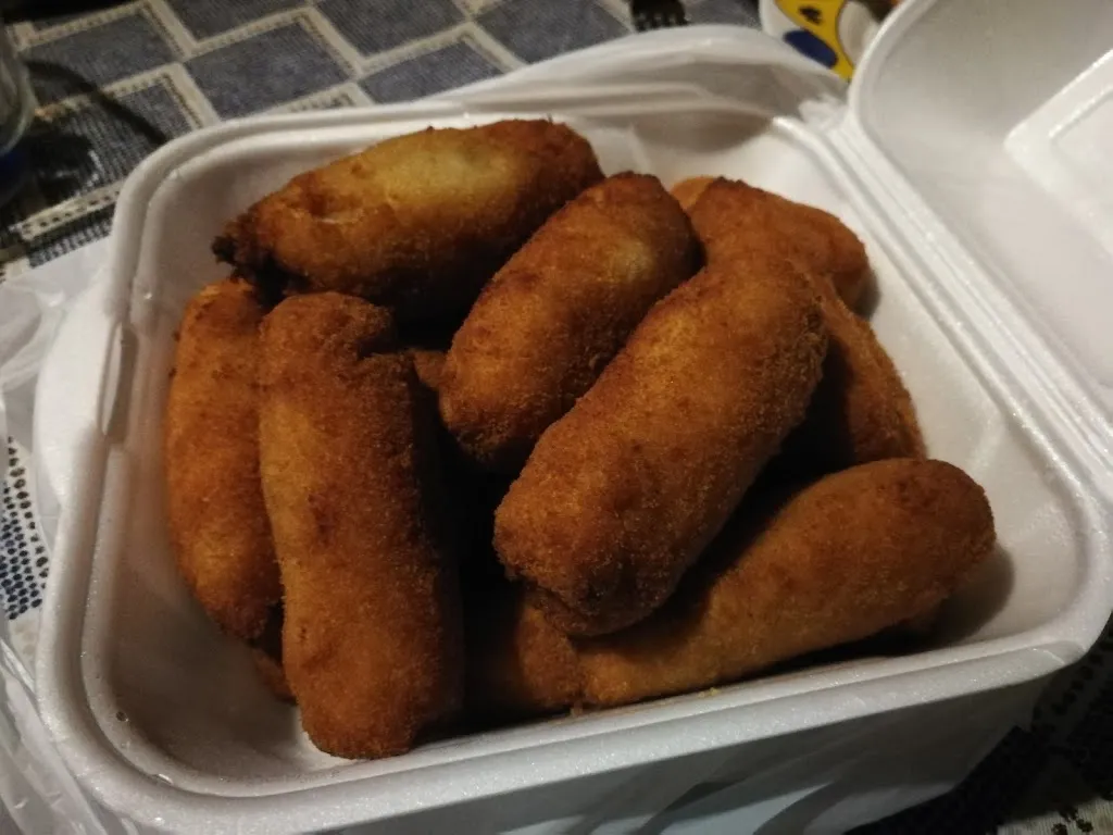 Menu_Black & White_Otura_image_8