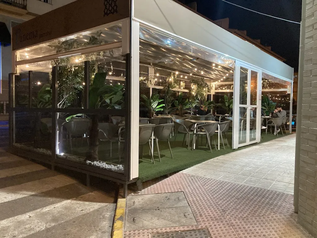 Fabian_Panema Gastrobar Peligros_Peligros_review