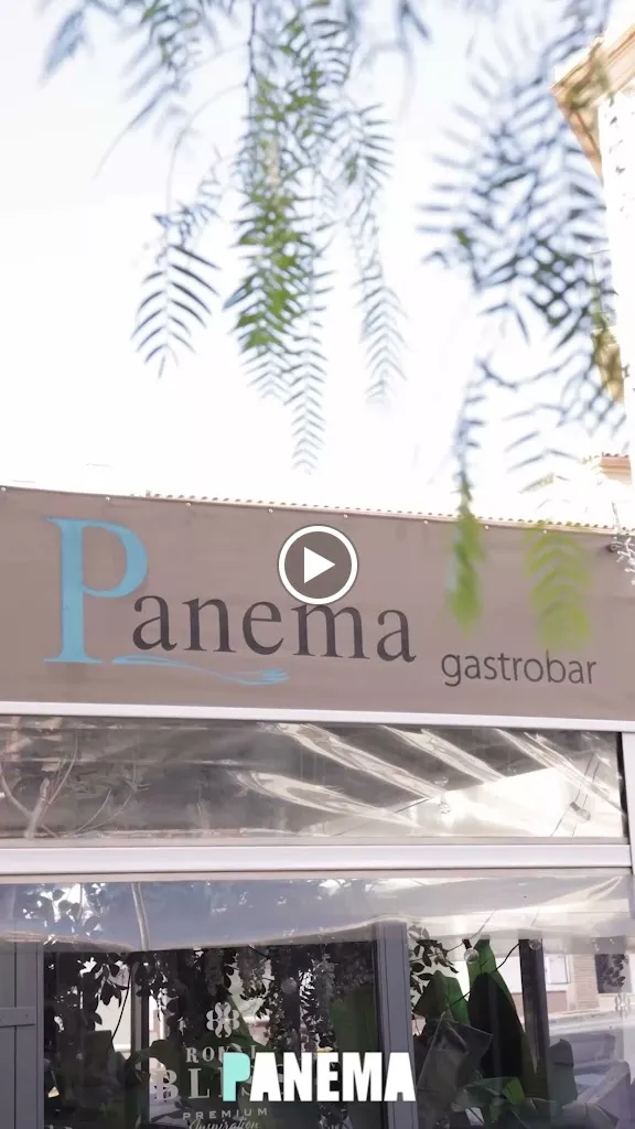 Panema Gastrobar Peligros restaurant in Peligros