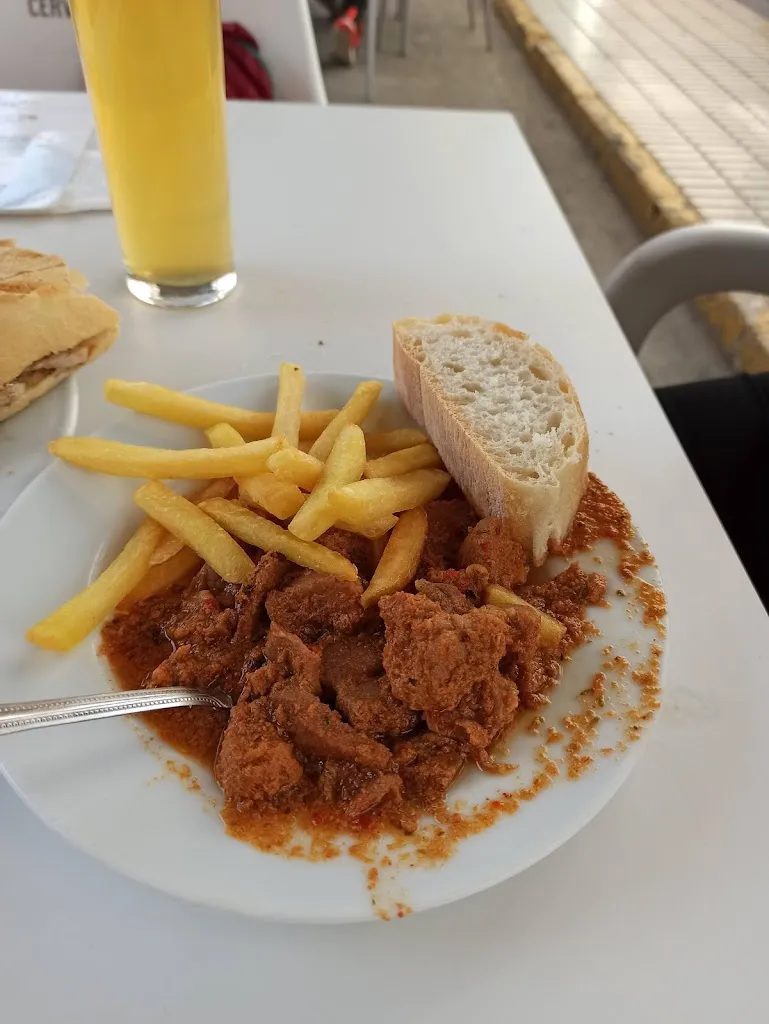 Menu_Bar Luna Peligros_Peligros_image_6