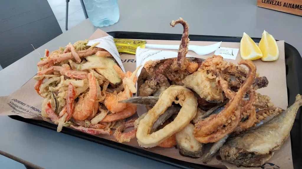 M M H_Freiduría Lute y Jesús Peligros _Peligros_review