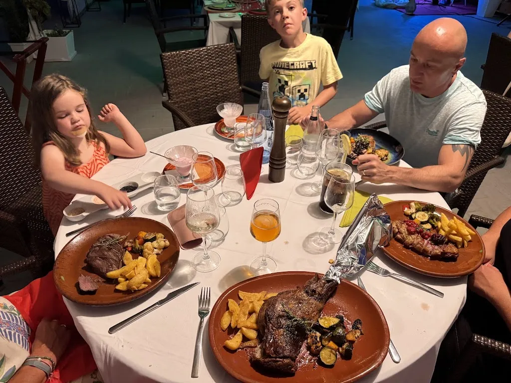 Keith Walters_Meson Restaurante Puerta Nazari_Órgiva_review