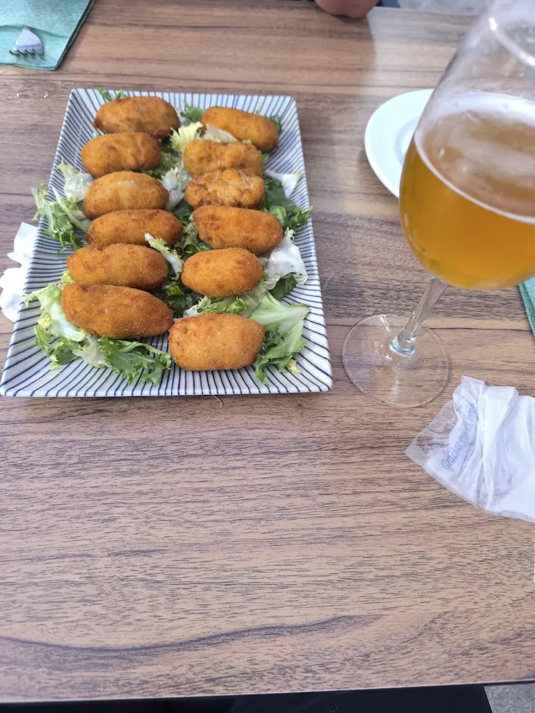 Agustín Mira Quero_Casa Santiago_Órgiva_recensione