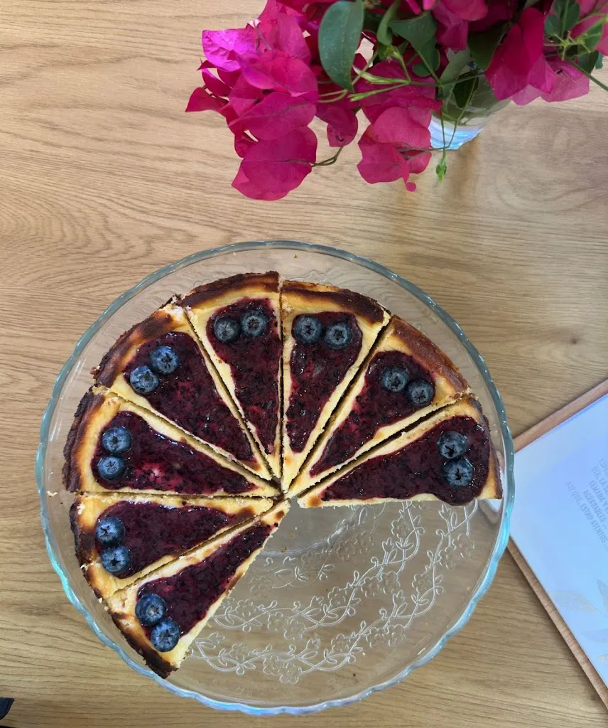 Sunfoodyoga “Esther Kleij” Tara_Manami’s – Breakfast, Brunch & Lounge Café_Órgiva_recensione