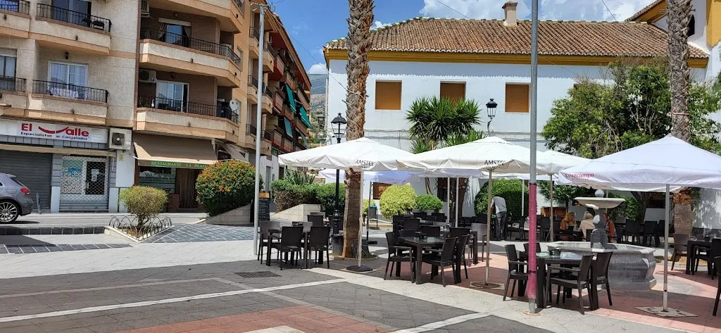 Robineau Francis_Bar Restaurante La Plaza_Órgiva_review