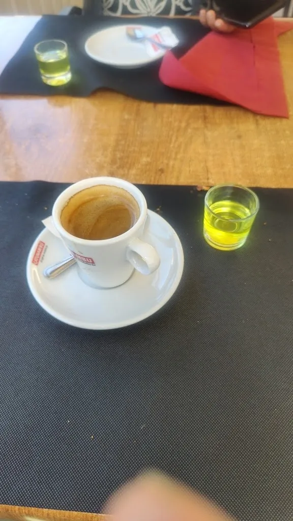 Tomas Carlsson_Lebrillo Brasas_Padul_review