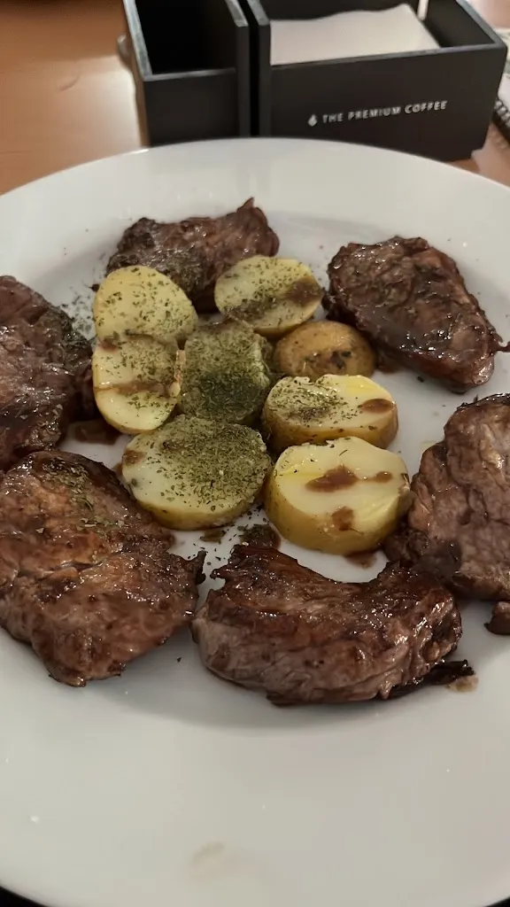 Mercedes CC_Garden Gastrobar_Padul_review