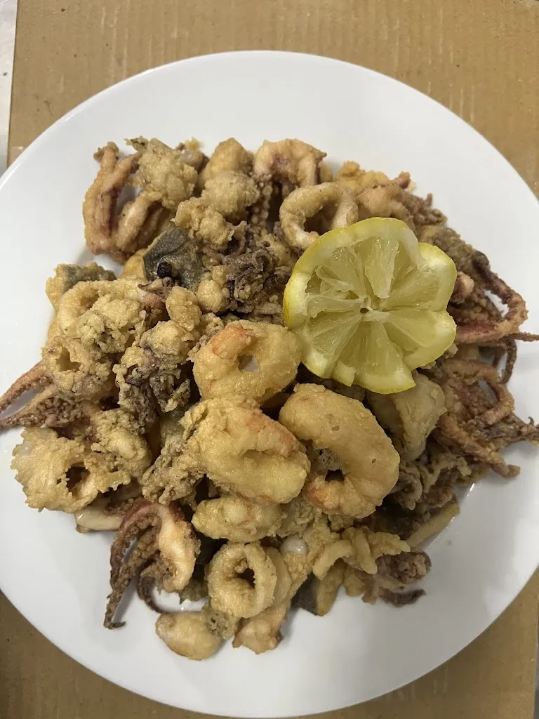 Garden Gastrobar restaurant in Padul