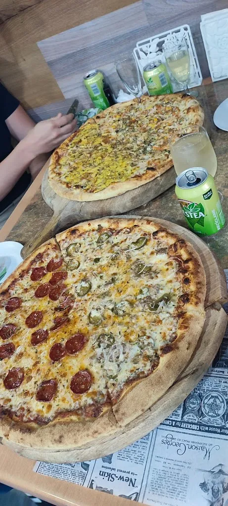 Flaviane Correa Cezarotto_Pizzeria.Take away Padul_Padul_review