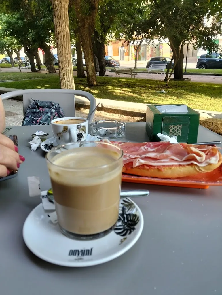 Ruben Roman_La Bichota Café Bar_Padul_recensione