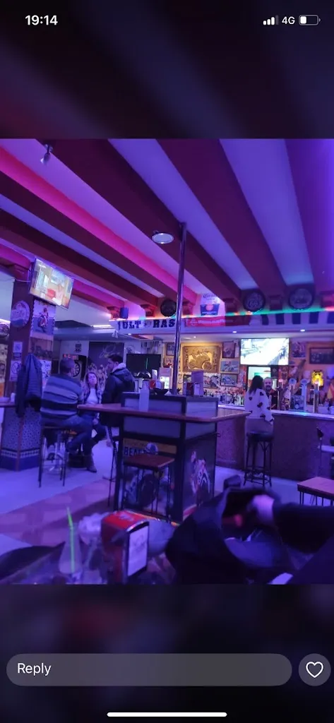 Diana Castro_Cafe Bar P34_Padul_review