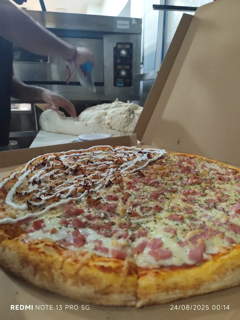 Kebab & Pizzas MAMUT restaurant in Padul