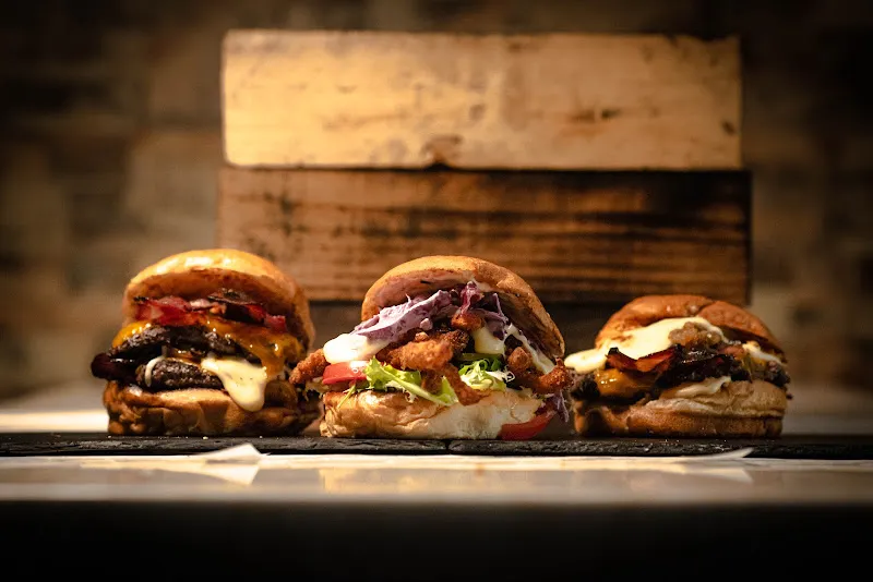Boro Burger_Padul_slider_image_1