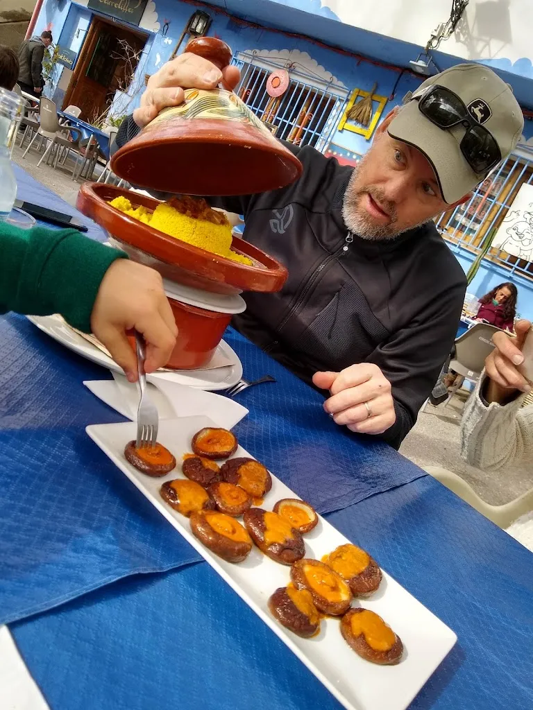 Emily Jackson_Restaurante La Carretilla_Pinos Genil_review