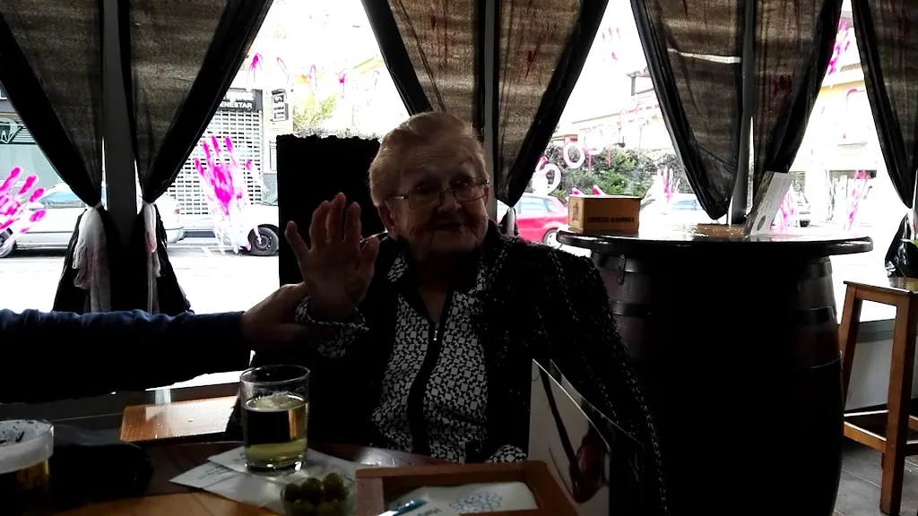 Bar Los Pinchos_Ogíjares_slider_image_2