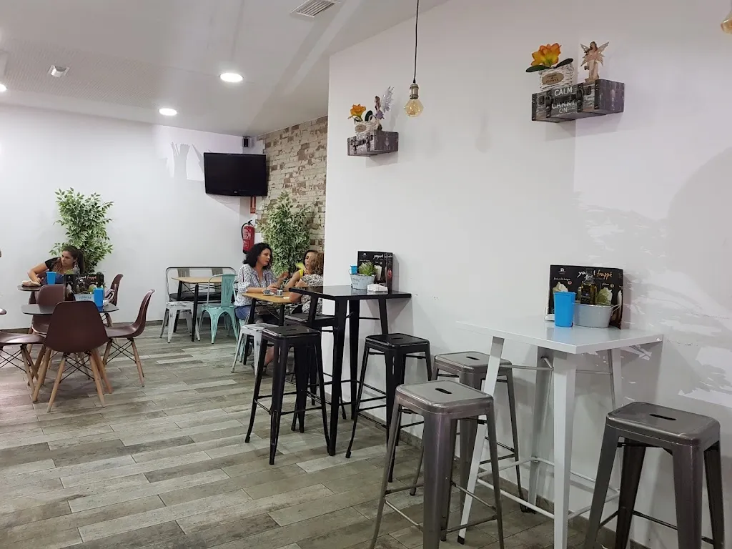 Cafetería Las Hadas_Ogíjares_slider_image_1