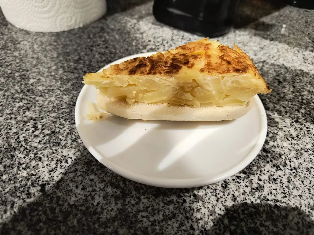 Bar Centro Municipal del Mayor_Ogíjares_slider_image_1