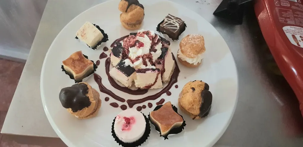 Cafe Bar Los Angeles_Quéntar_slider_image_3