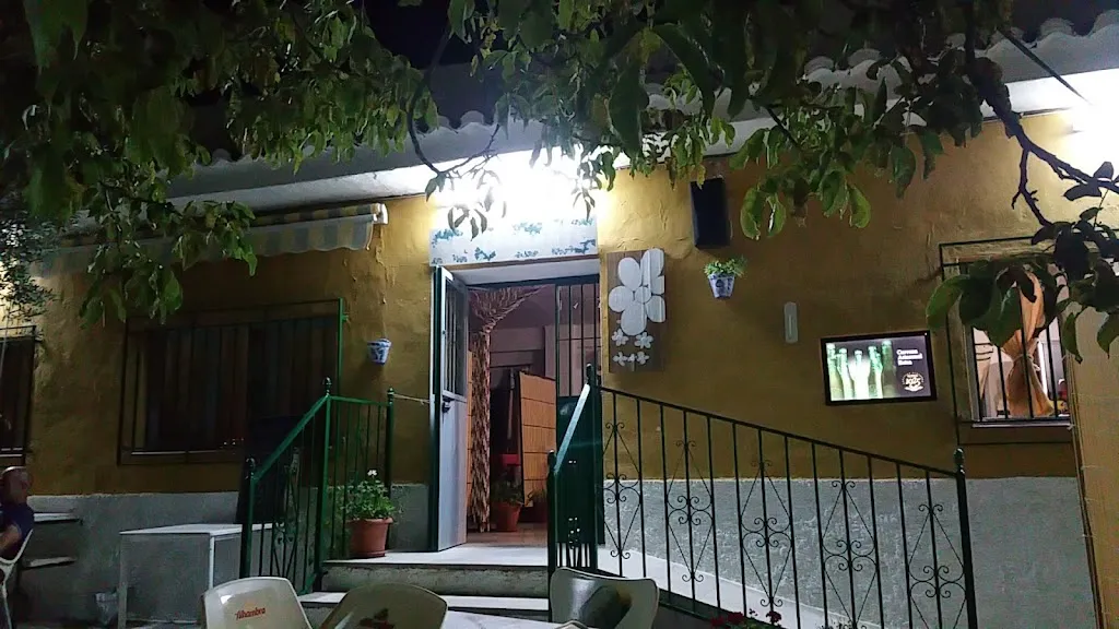 RESTAURANTE LOS PRADOS DE QUÉNTAR ristorante a Quéntar